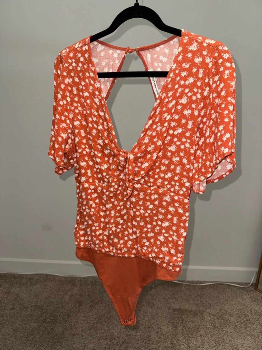 Abercrombie & Fitch Orange Floral Tie-Front Bodysuit